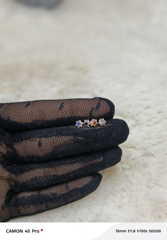 Nose pin