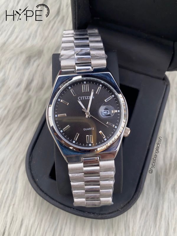 Citizen Quartz black dial