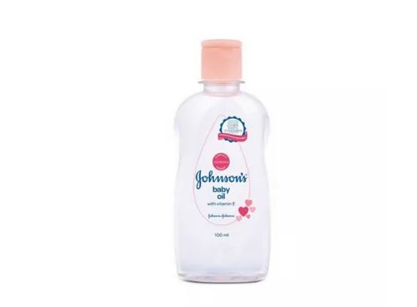 Johnson's Baby Oil With Vitamin E 100 ml