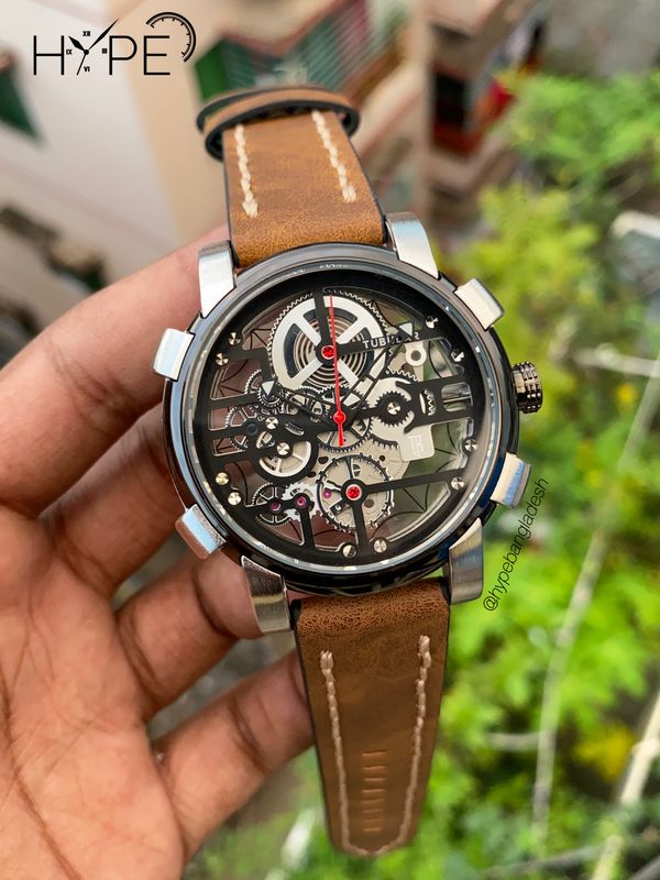 Tubular transperent Quartz (Brown Belt)