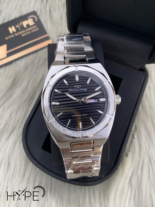 Success Way DayDate Quartz (Black Dial)