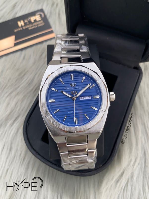Success Way DayDate Quartz (Black Dial)