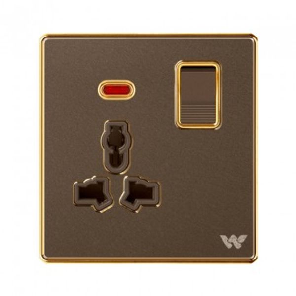 premio 3 PIN UNIVERSAL SOCKET WITH SWITCH