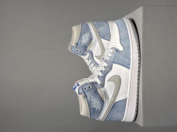 Air Jordan High Hyper Royal