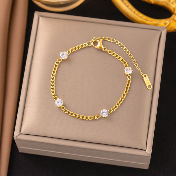Four diamond bracelet