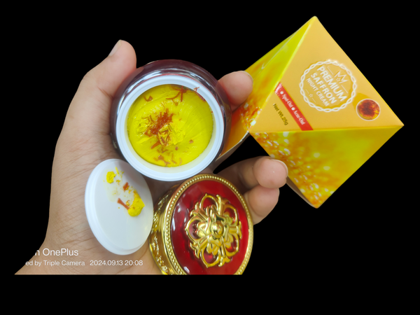 premium Saffron Night cream