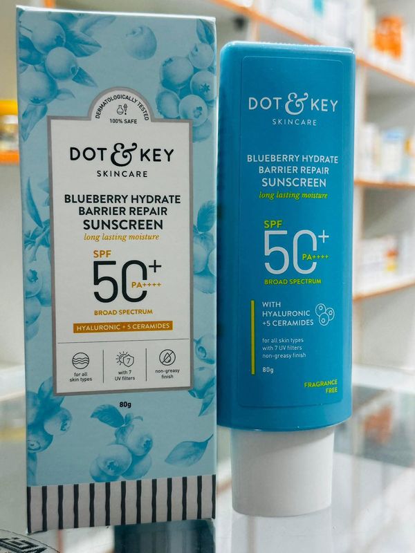 Dot & Key Blueberry Hydrate Barrier Repair Sunscreen SPF 50+ PA++++ (80gm)