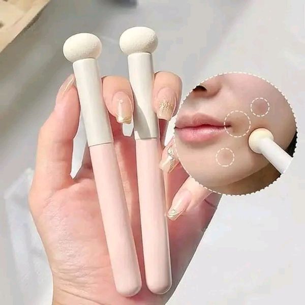 Mushroom Concealer brush