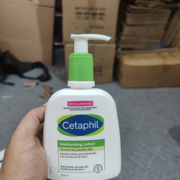 Cetaphil - Moisturizing Lotion 236 ml