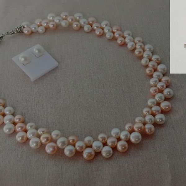 pearl necklace