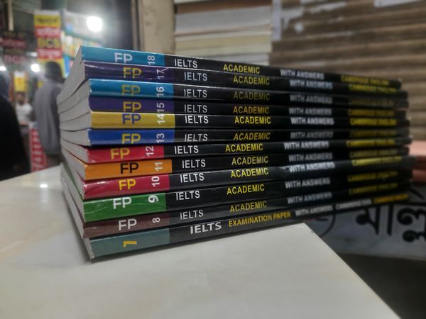 Cambridge IELTS 7-18